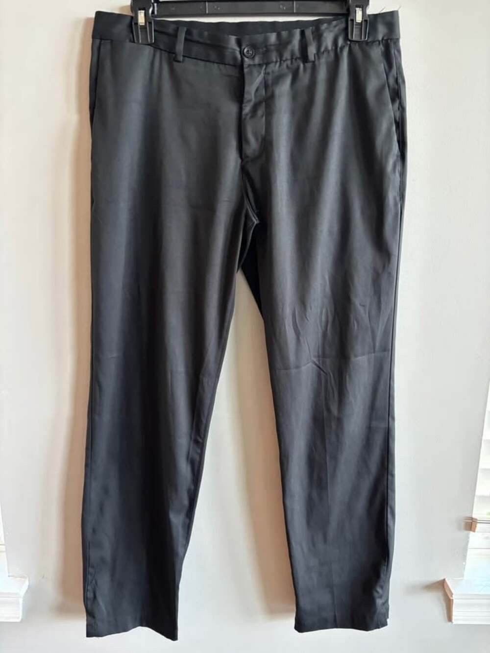 Nike Golf Men's Dri-FIT Standard Fit Flat Front Pants 36x31 (Tag 34x32) Black
